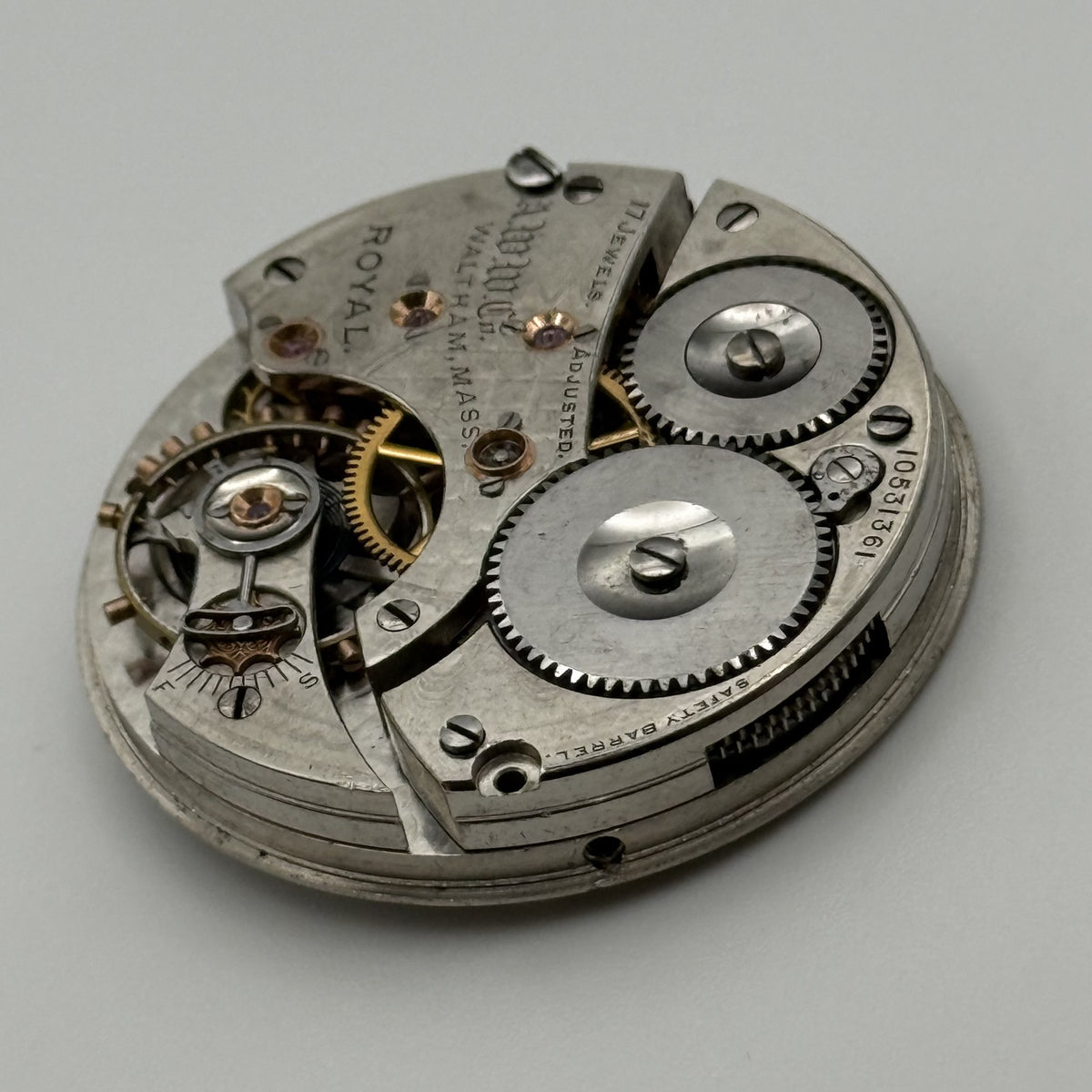 Waltham Royal Watch Movement Model 1899 17J Adjusted American Antique 16s Parts
