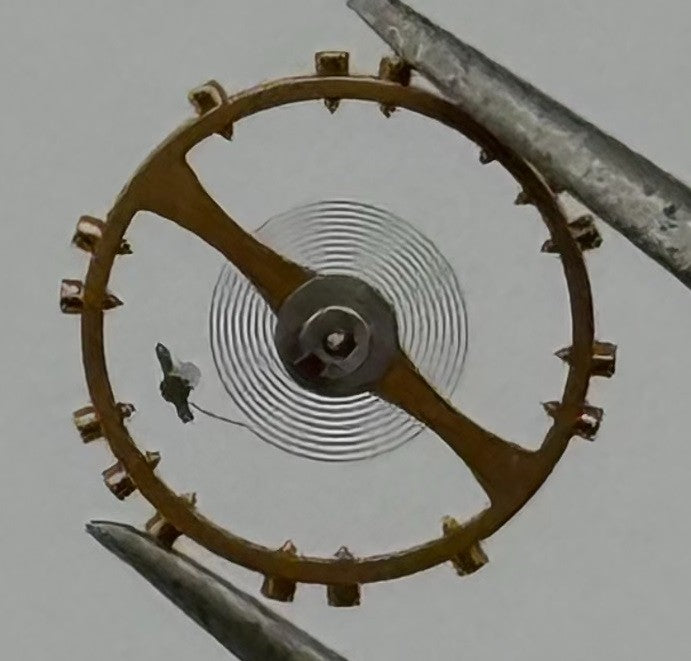 Cyma 814 Balance Wheel Complete And Spring 8¾''' Renata 98 Watch Movement Parts