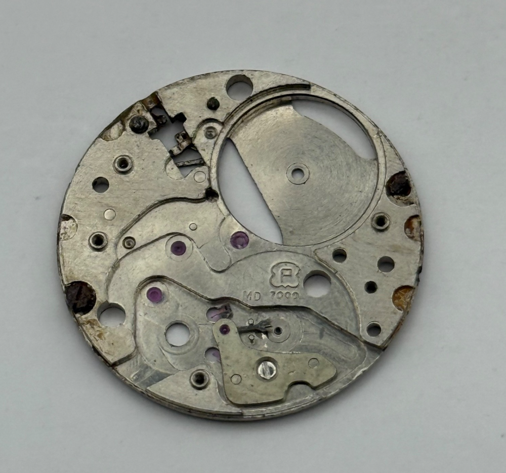 Peseux P 7000 Watch Movement - Main Plate - For Parts / Repair - 23.6mm