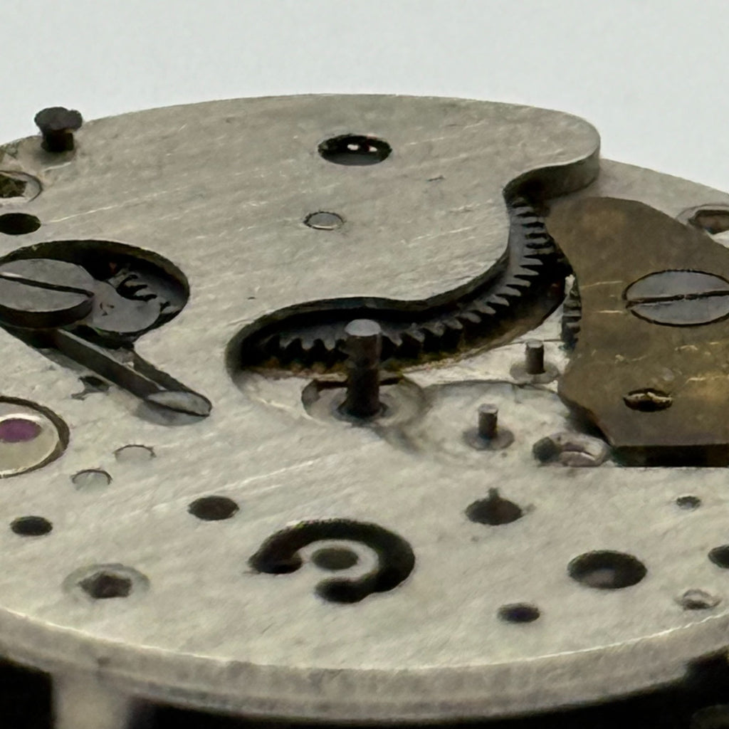 Unidentified Watch Movement - Spares - For Parts / Repair - 23.3mm
