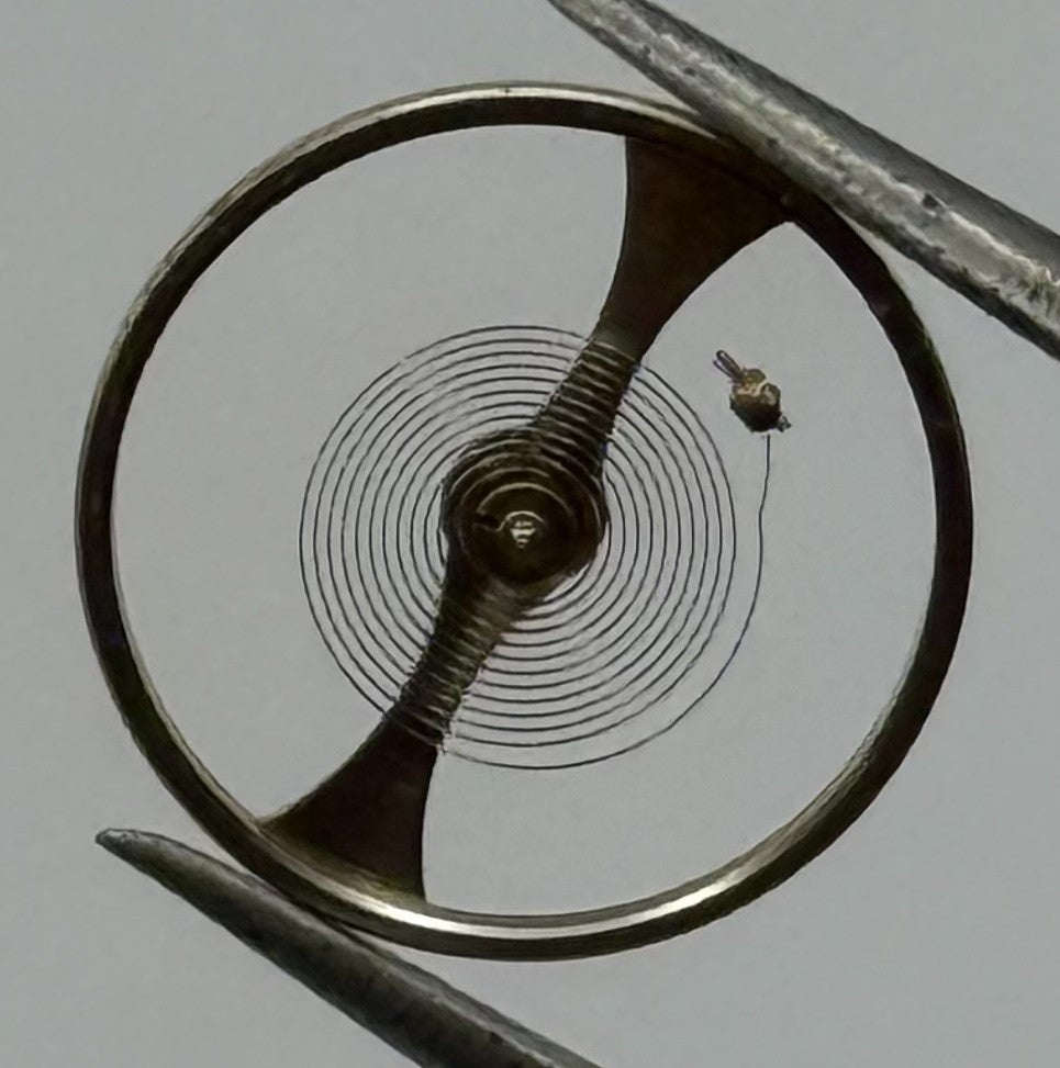 Oris 650 654 Balance Wheel Complete And Spring 1518 M Watch Movement Parts NOS