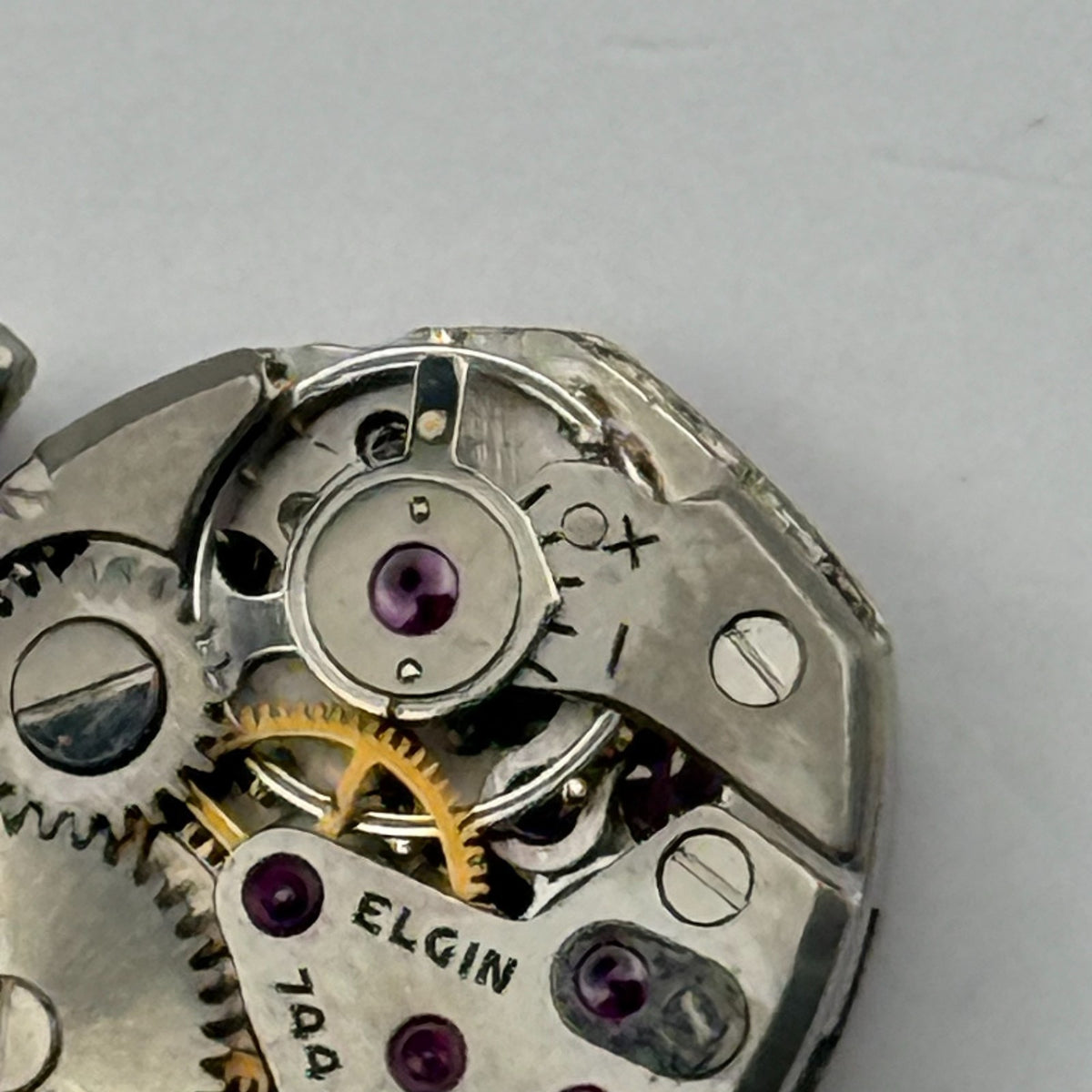Elgin 744 Watch Movement 19 Jewels USA Manual Wind Vintage Parts Repair 13.6mm
