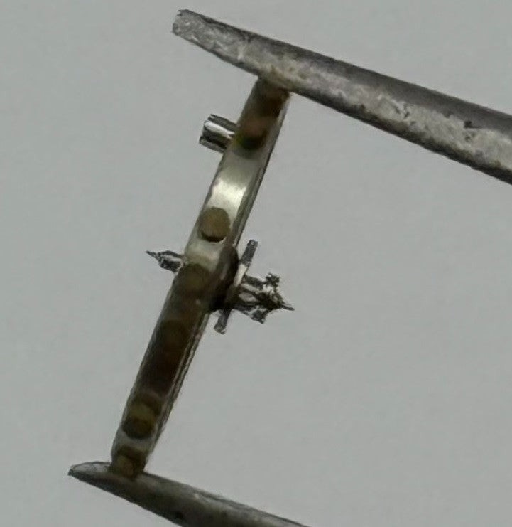AS 970 Balance Wheel Complete And Spring 8¾’’’ Renata 27 M Watch Movement Parts