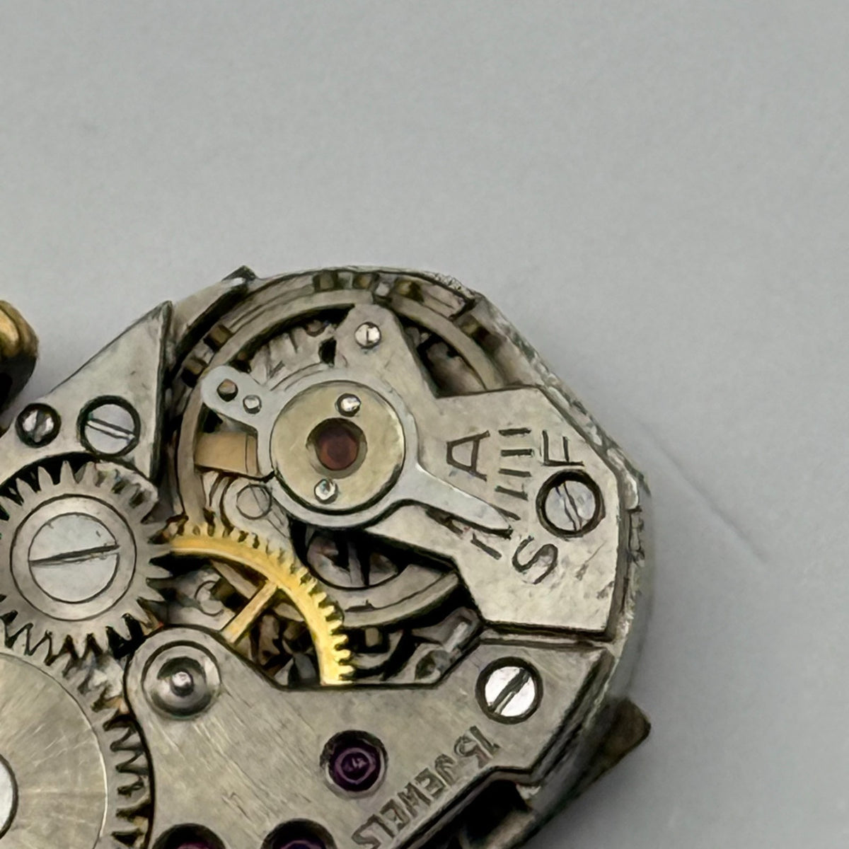 FEF 270 Watch Movement Running Avia 15J Swiss Manual Wind Parts Repair 12.8mm