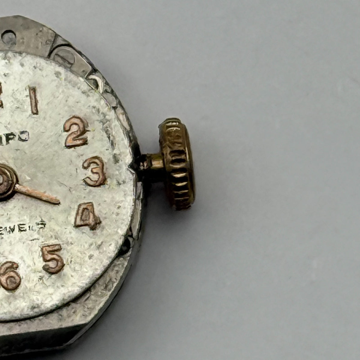 Tempo Watch Movement 17 Jewels Swiss Manual Wind Vintage Parts Repair 12.7mm