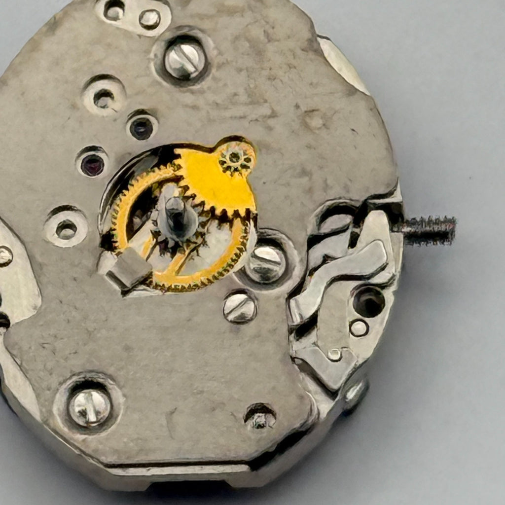 ETA 977.001 Watch Movement Quartz Swiss 6 Jewels Parts Repair Untested 13mm