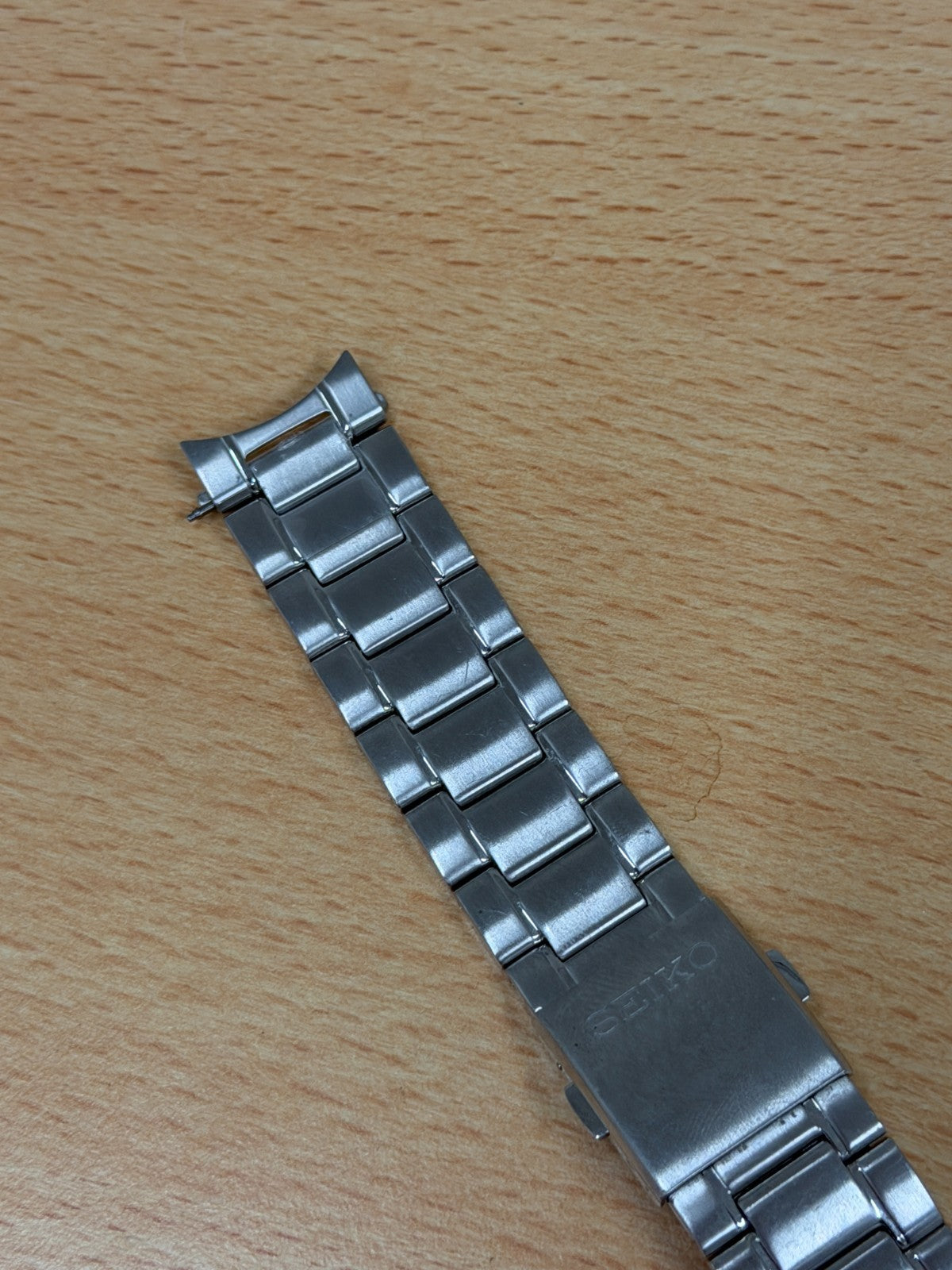 Seiko M0EV.D.W Bracelet - 424 - 20mm Ends - Stainless Steel