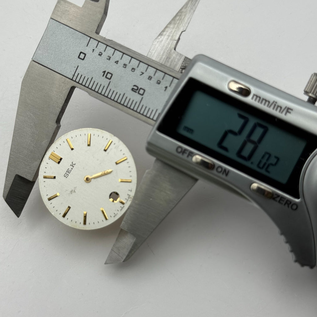Seiko V709 Watch Dial Silver Japan Vintage Spare Parts Repair 28mm