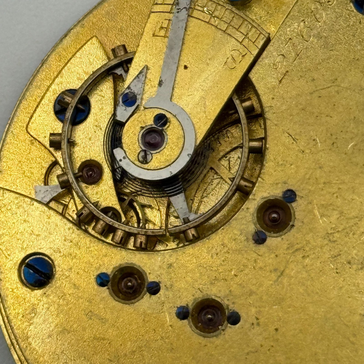 English Lever Pocket Watch Movement - Unidentified - Parts / Repair - 44.8mm