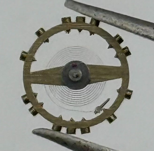 FEF 430 6600 Balance Wheel Complete And Spring Renata 943 M Watch Movement Parts