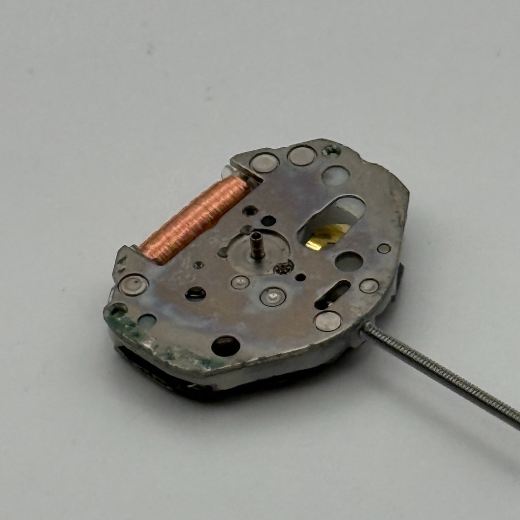 Miyota 2035 Watch Movement Quartz Japan Untested Parts Repair Spares 15.3mm