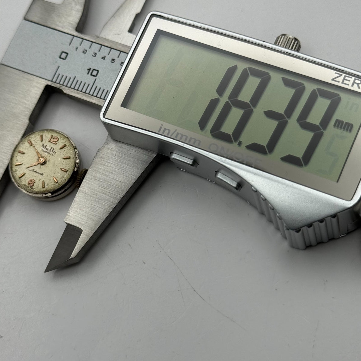 AS 1477 Watch Movement A. Schild MuDu 17J Swiss Automatic Parts Repair 16.3mm