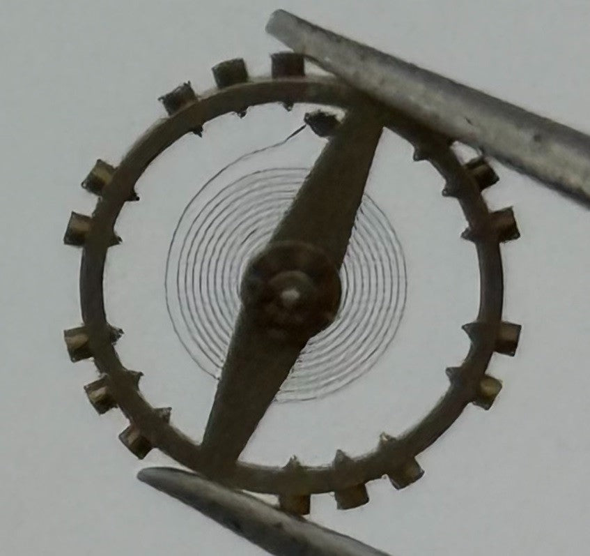Peseux 320 330 Balance Wheel Complete And Spring 454 M Watch Movement Parts NOS