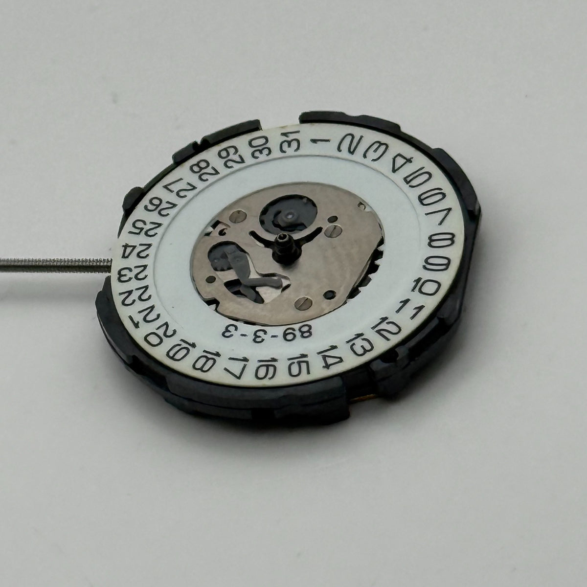 Citizen 5510A Watch Movement Quartz Japan No Jewel Untested Parts Repair 15.3mm