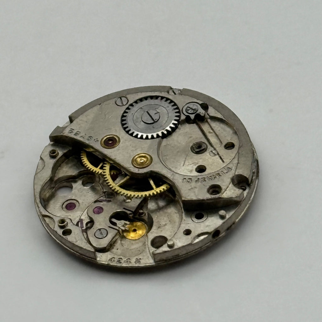 Cyma 424K Watch Movement - 19.6m - For Parts / Repair