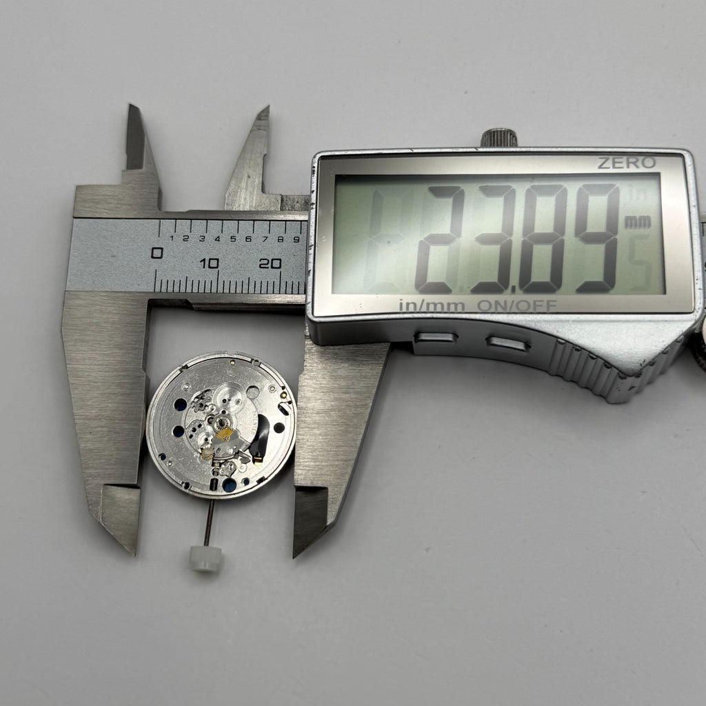 ETA 955.411 Watch Movement Running Quartz Patented Swiss Parts Repair 23.8mm