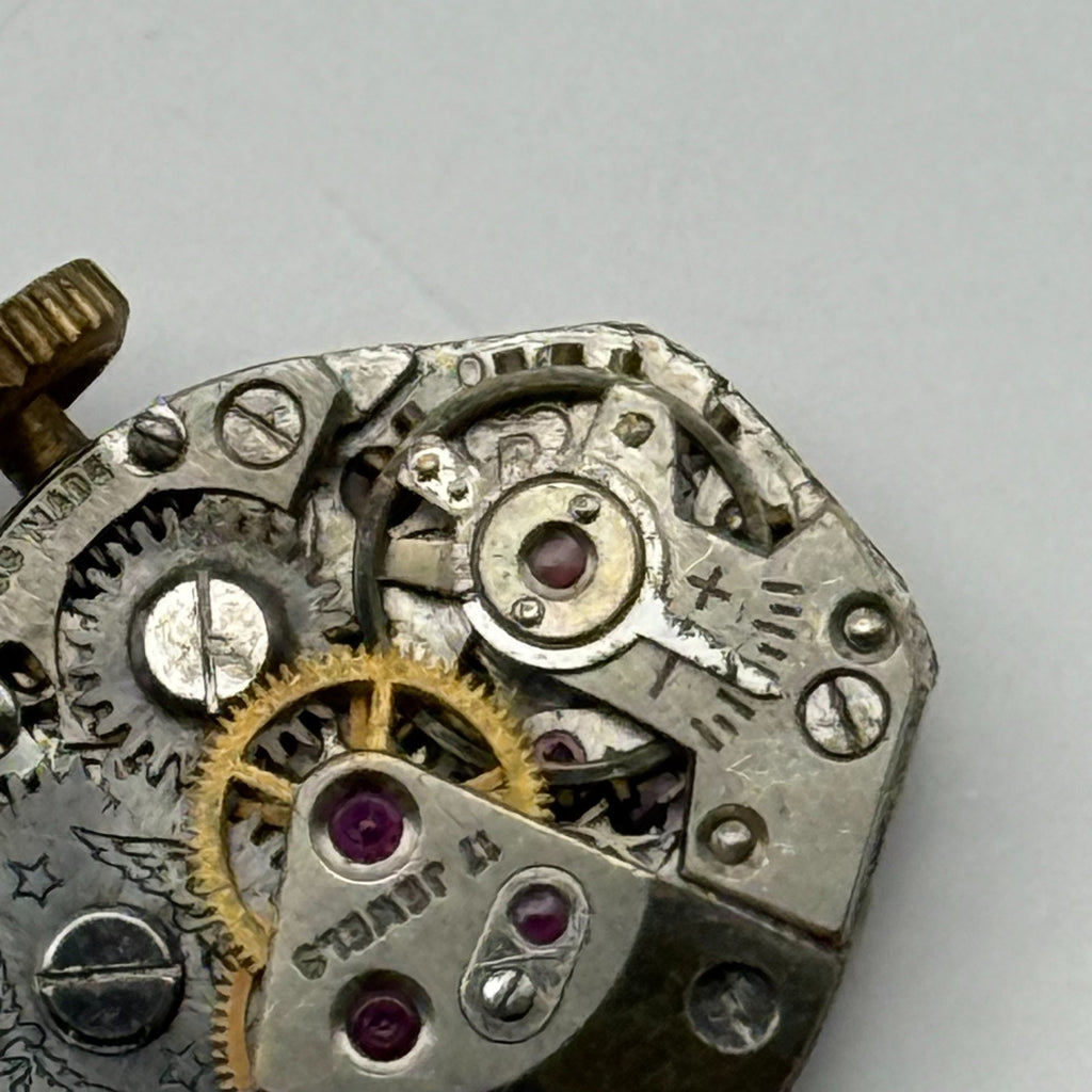 Unitas UT 540 Watch Movement Swiss Rotary 17 Jewels Parts Repair 15.2mm