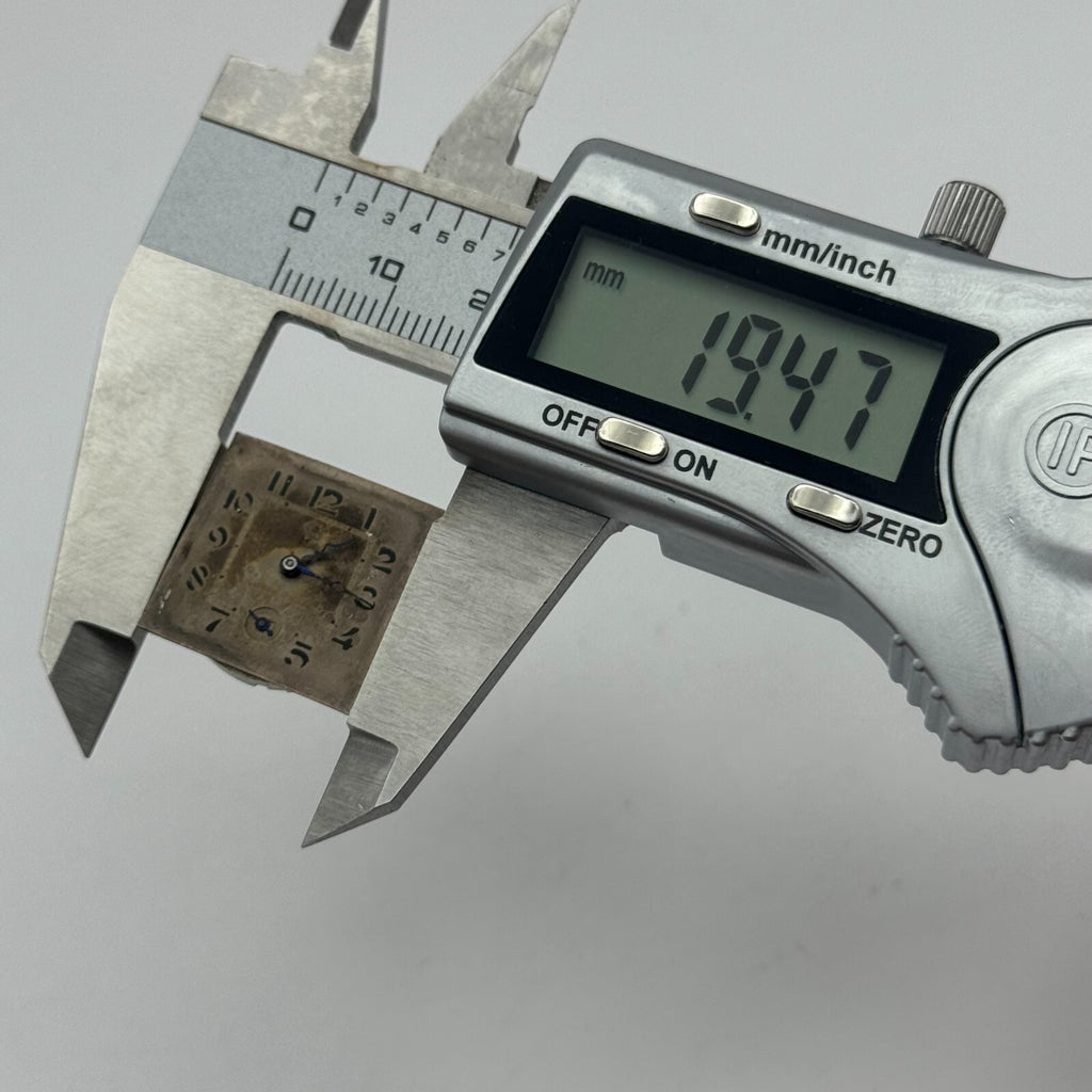 Datum Precision Manual Wind Watch Movement 15 Jewels Vintage Swiss Parts 19.6mm