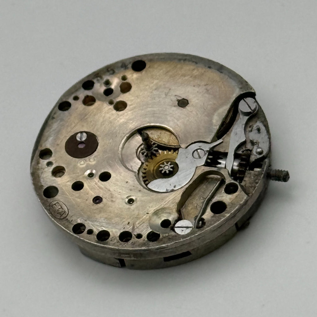 ETA Watch Movement 15 Jewels Swiss Manual Wind Vintage Parts Repair 23.2mm