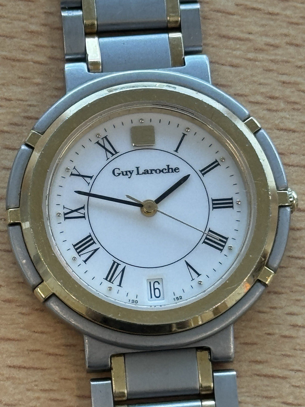 Guy Laroche Two Tone Vintage Watch Swiss Made Roman Numerals Quartz Working 32mm