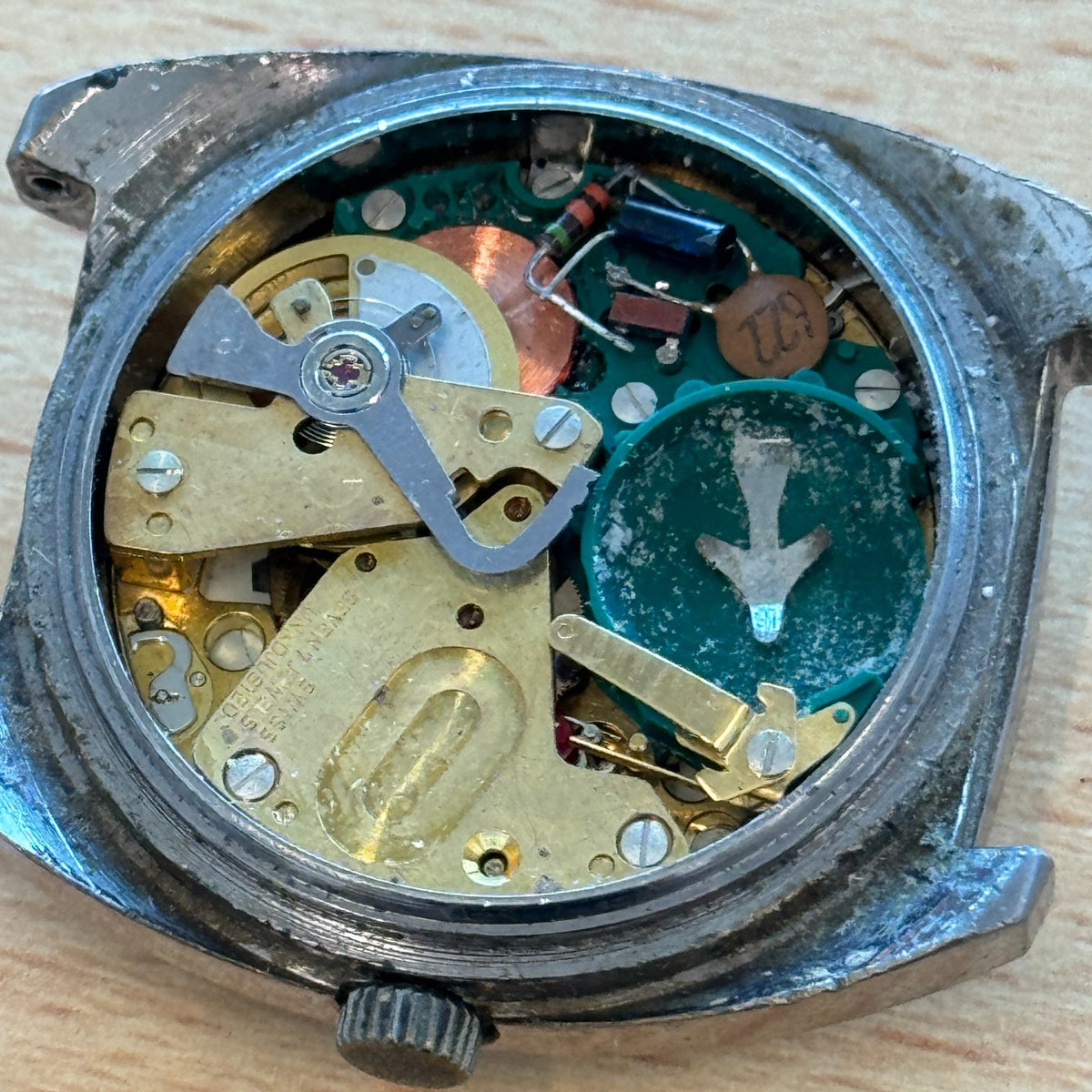 Avia Electronic ESA 9157 Watch - For Parts / Repair - Rare Vintage Men’s 36mm