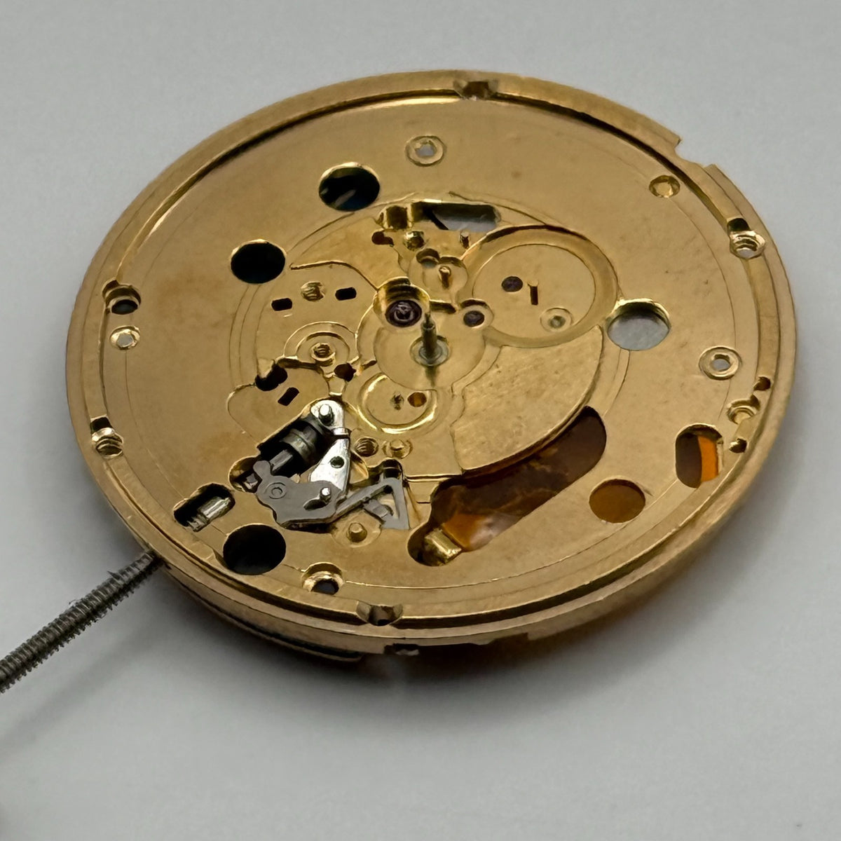 Omega 1420 Watch Movement - Running - Incomplete - For Parts / Repair - 23.9mm