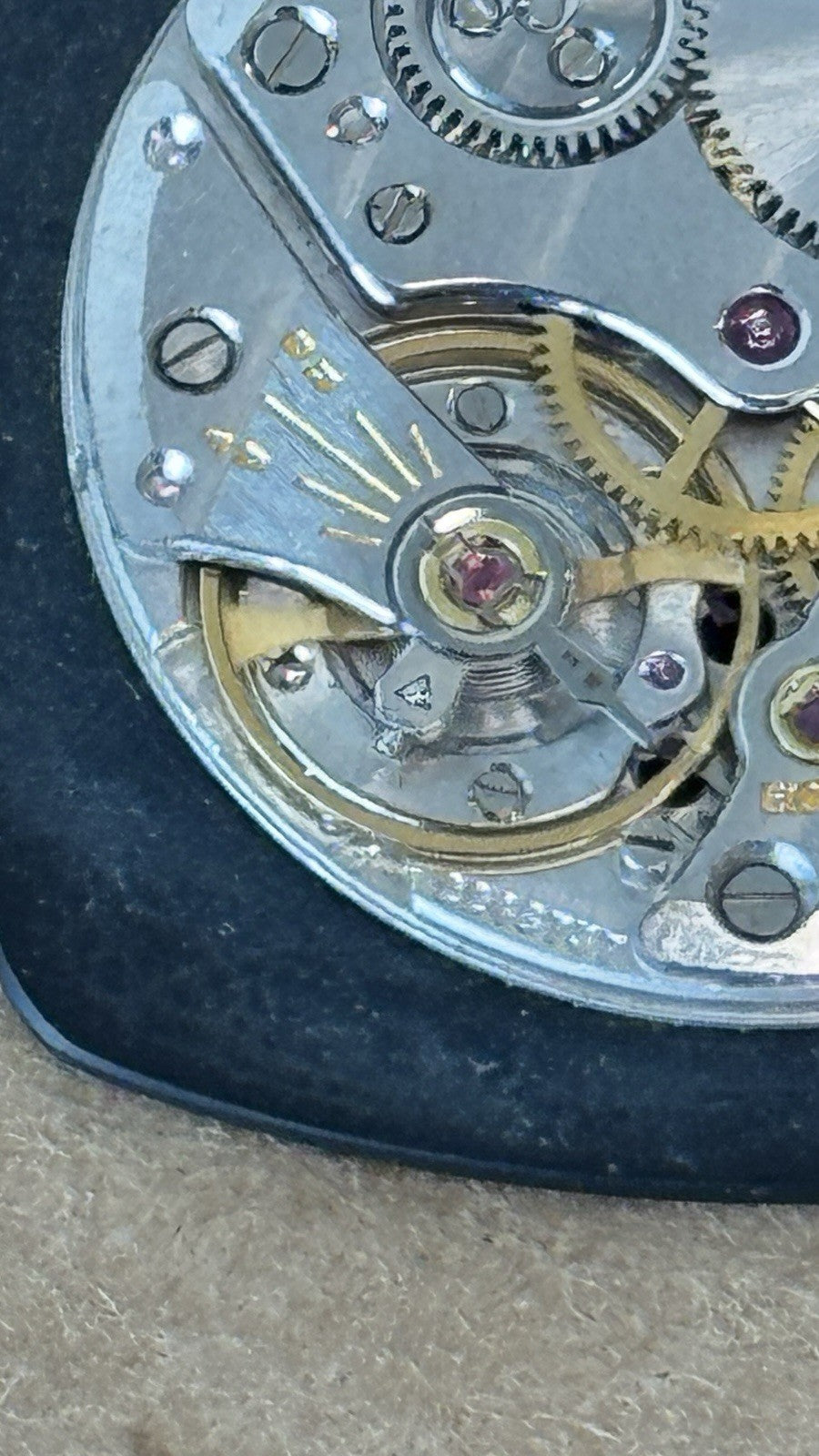 IWC 185/1 Watch Movement - High Grade Thin Calibre - Rare - For Parts / Repair