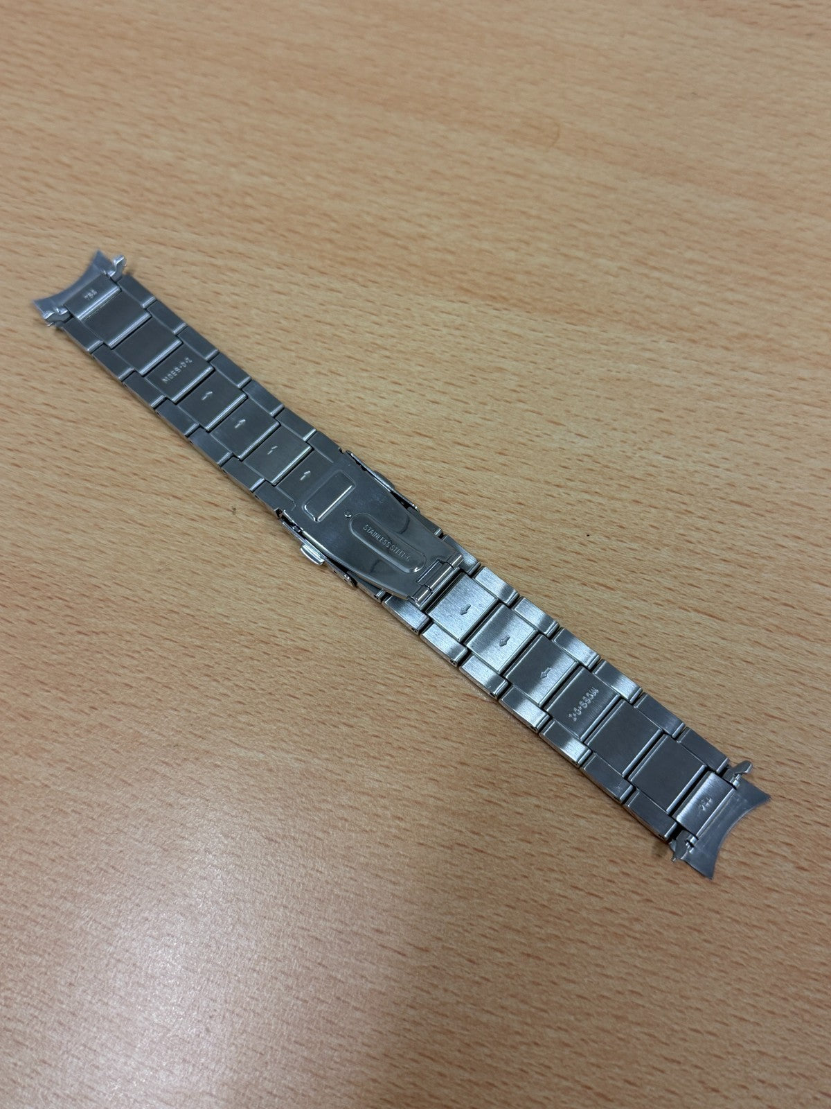 Seiko M0ES-D-I Bracelet - 754 - For 5M62 Kinetic - 20mm Ends - Stainless Steel