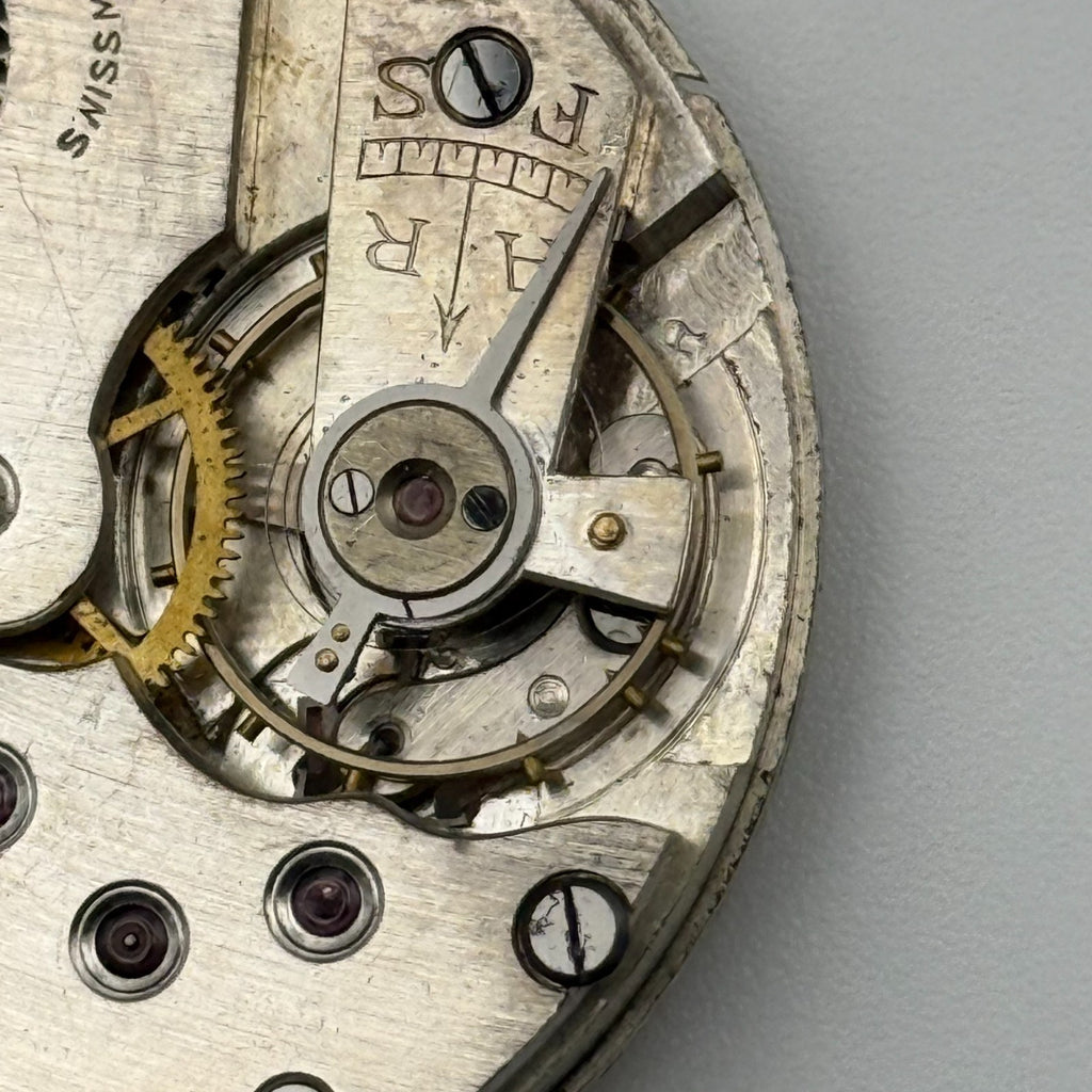 Swiss Lever Pocket Watch Movement - Unidentified - Parts / Repair - 40mm