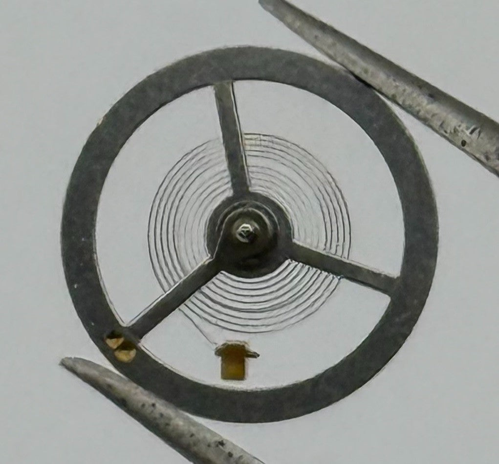 Desa 320 Balance Wheel Complete And Spring Renata 1607 Watch Movement Parts NOS