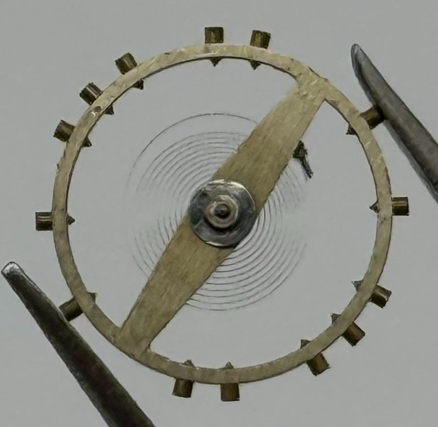 Peseux 320 330 Balance Wheel Complete And Spring 454 M Watch Movement Parts NOS