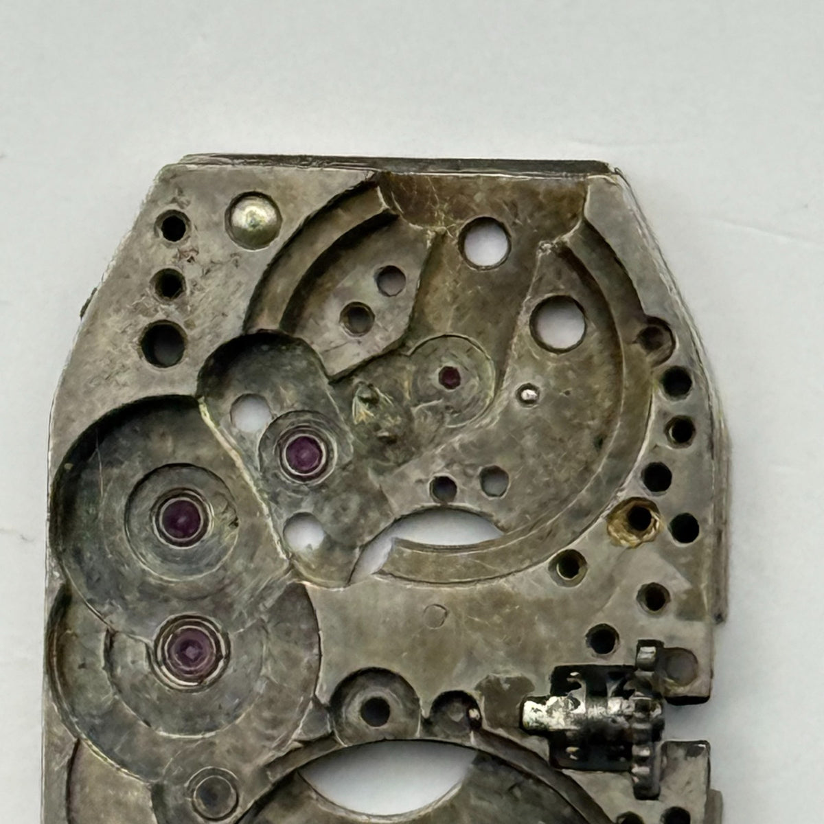 EB Watch Movement Swiss Incomplete Patent 97101 Vintage Parts Repair 15.4mm