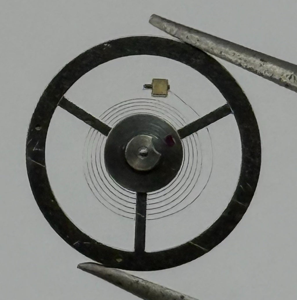 Brac 500 512 528 Balance Wheel Complete And Spring 1819 M Watch Movement NOS