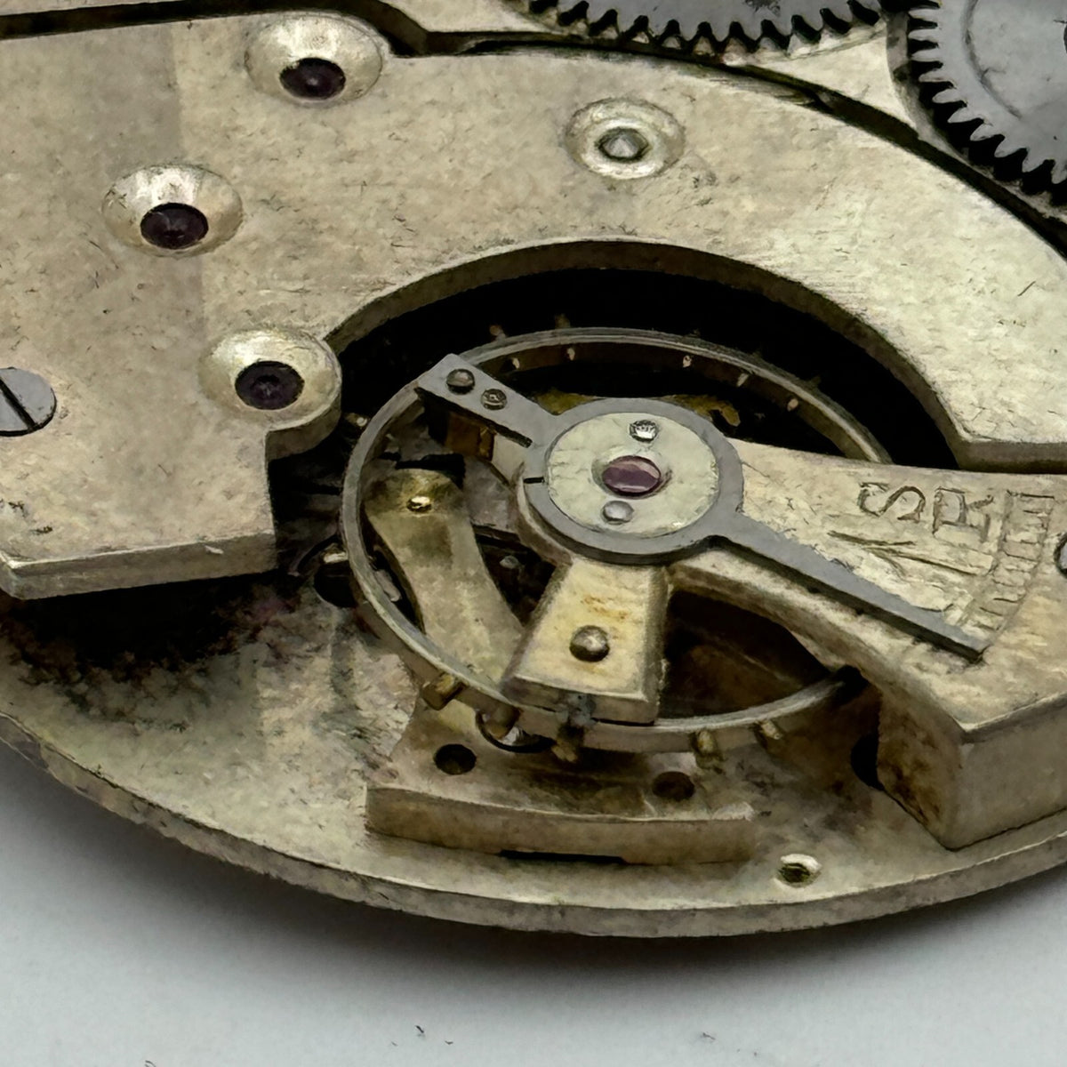 10 Jewels Pocket Watch Movement Unidentified Vintage Parts Repair 41.4mm