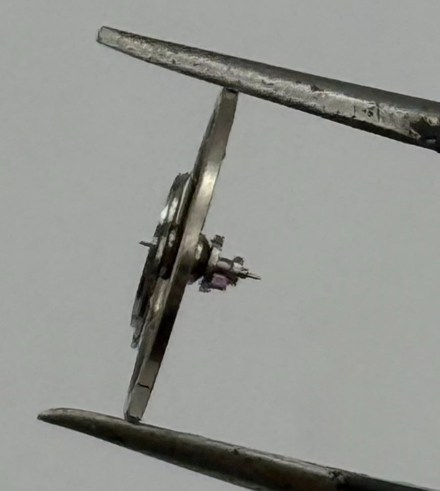 RL 1013-1217 Balance Wheel Complete And Spring Renata 5200 Watch Movement Parts