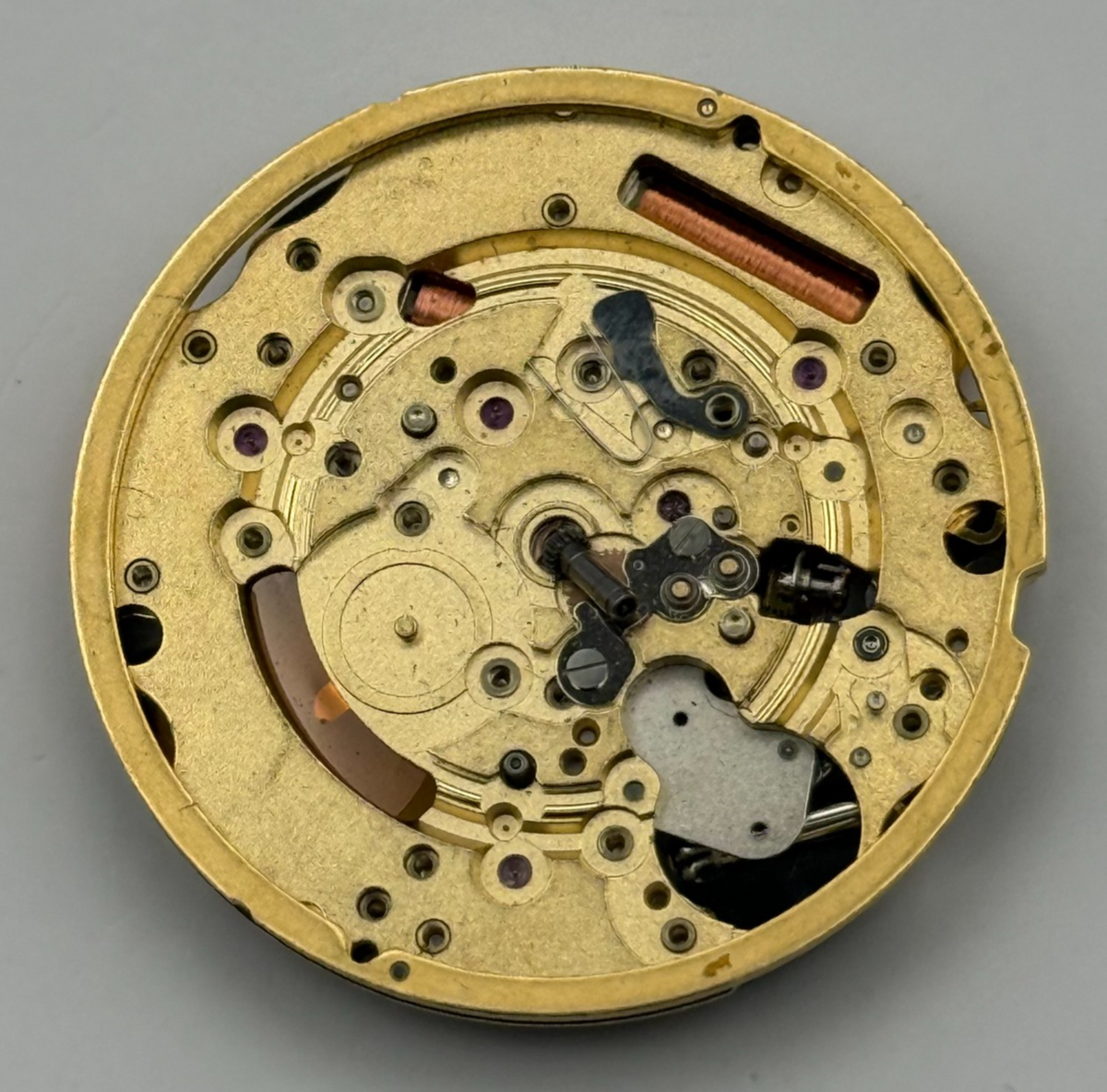 Unidentified Watch Movement - Quartz Spares - For Parts / Repair - 28.5mm