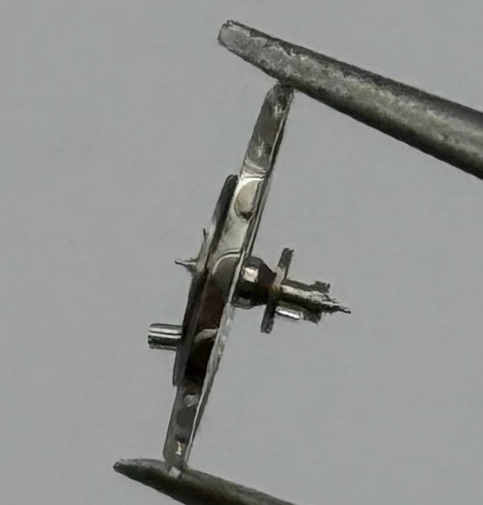 EB 1450 Balance Wheel Complete And Spring 6¾’’’ 121 Watch Movement Parts NOS