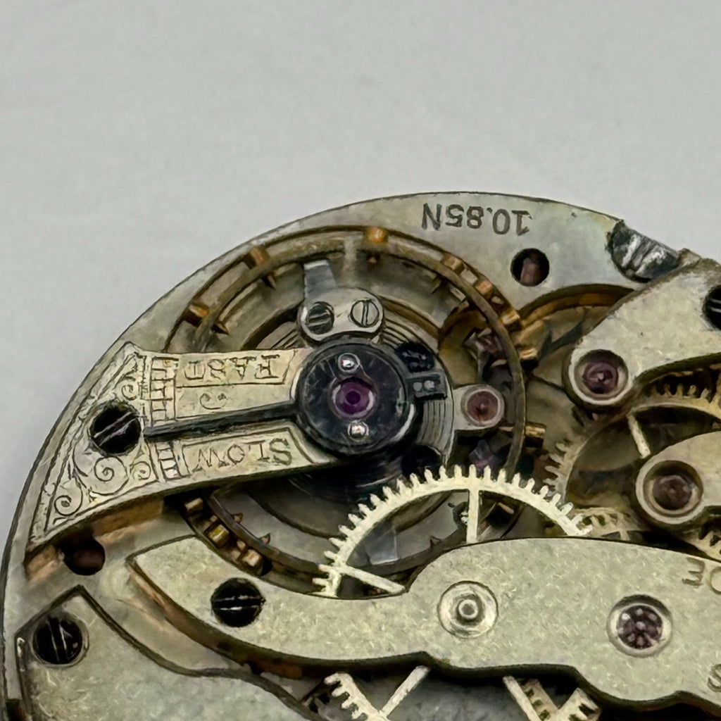 Longines 10.85N Watch Movement Red 12 B&Co 15 Jewels Manual Wind Parts 22.8mm