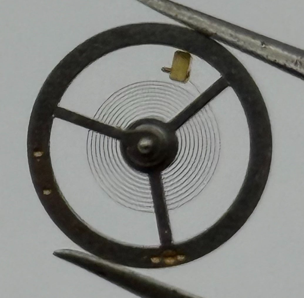 Desa 320 Balance Wheel Complete And Spring Renata 1607 Watch Movement Parts NOS