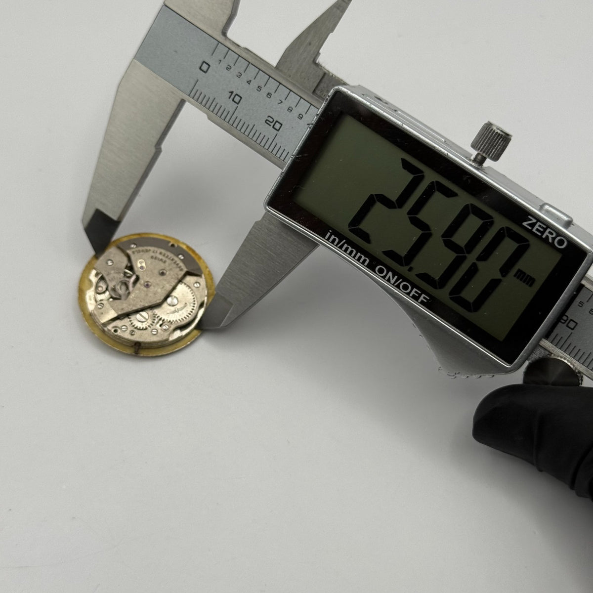 AS 1795 Watch Movement A. Schild 1795 Rotary 17J Incabloc Swiss Parts 25.9mm