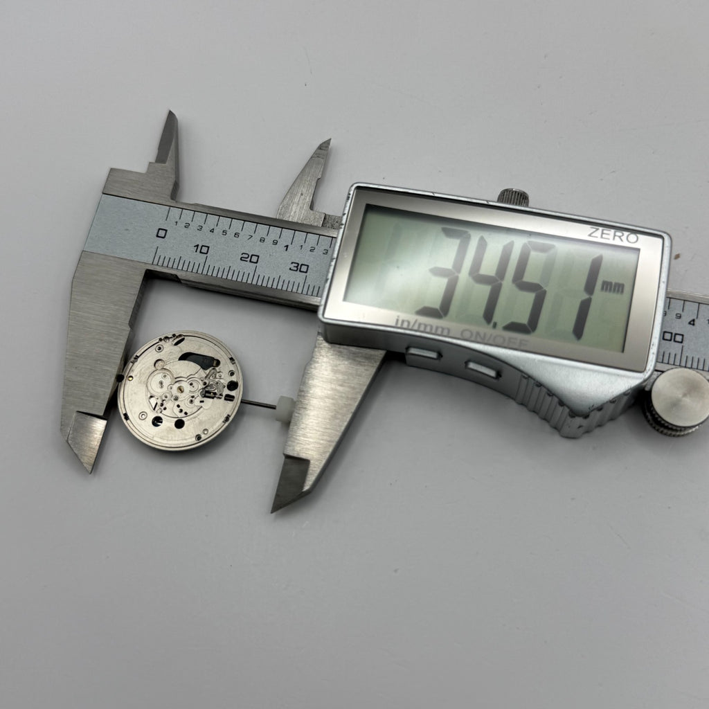 ETA 555.415 Watch Movement Quartz Unadjusted 7 Jewels Swiss Parts Repair 23.9mm