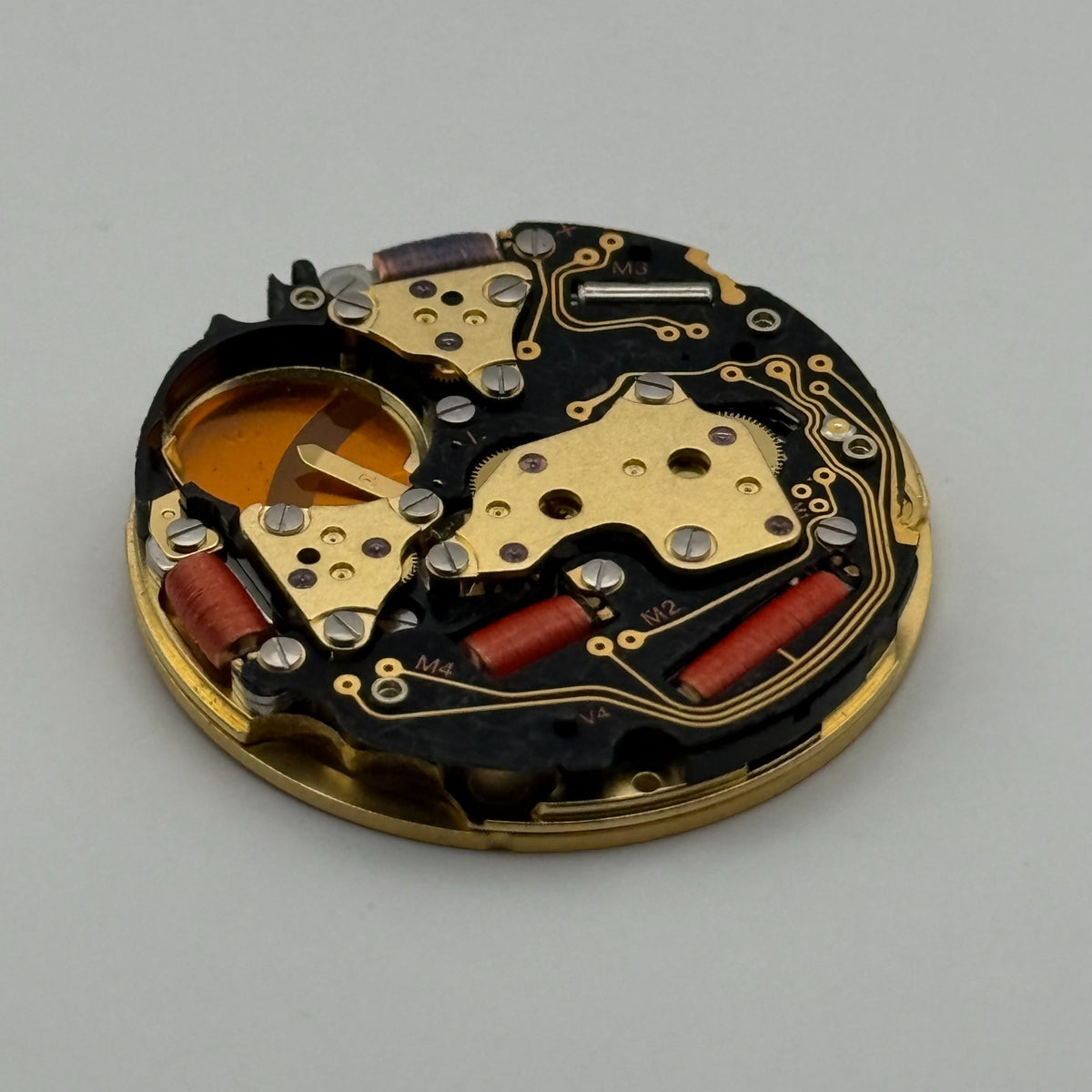 Unidentified Watch Movement - Quartz Spares - For Parts / Repair - 28.5mm