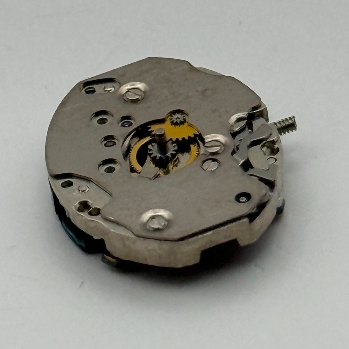 ETA 977.001 Watch Movement Quartz Swiss 6 Jewels Parts Repair Untested 13mm