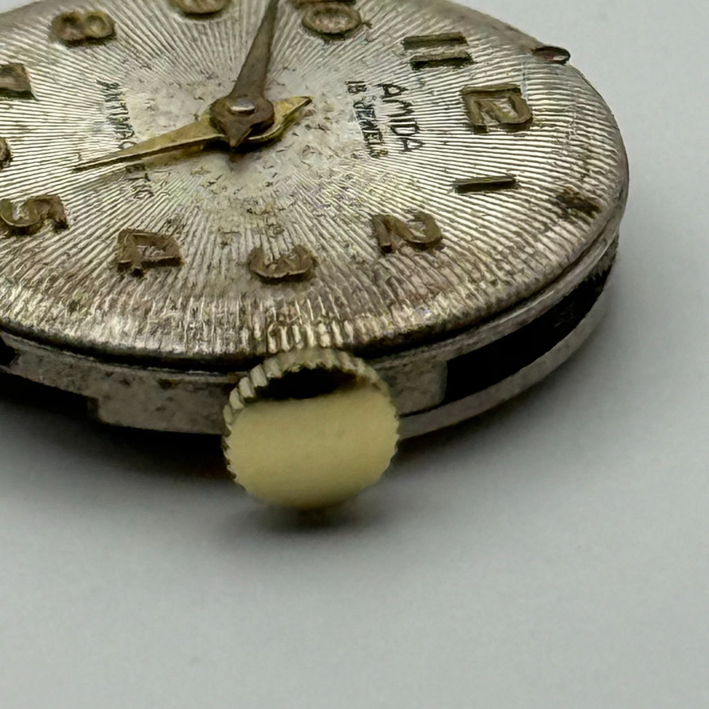 Amida 585 Watch Movement 15 Jewels Swiss Manual Wind Vintage Parts Repair 18.3mm