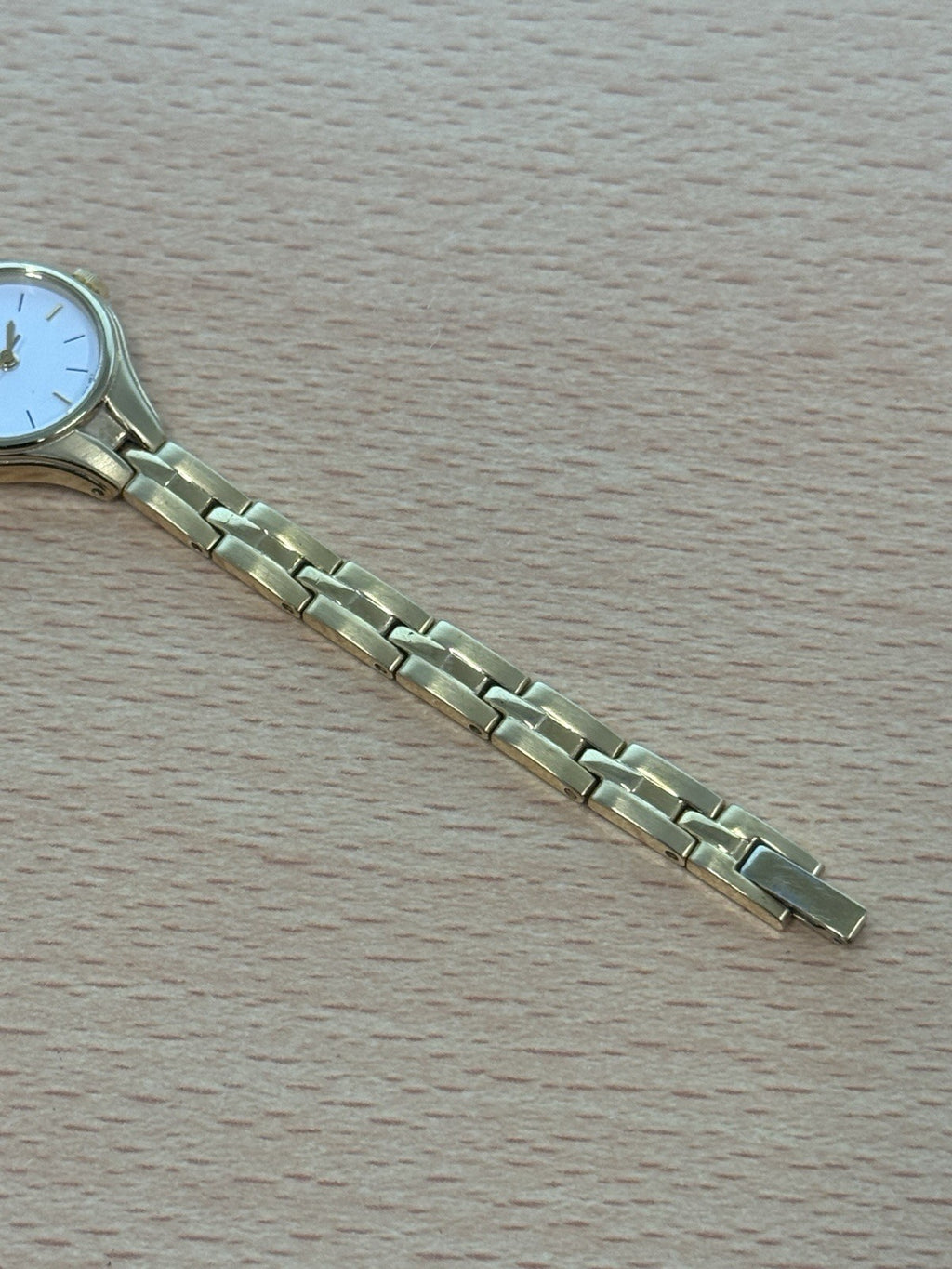 Seiko Gold Plated Vintage Ladies Watch Working Quartz Beautiful Petite 19mm
