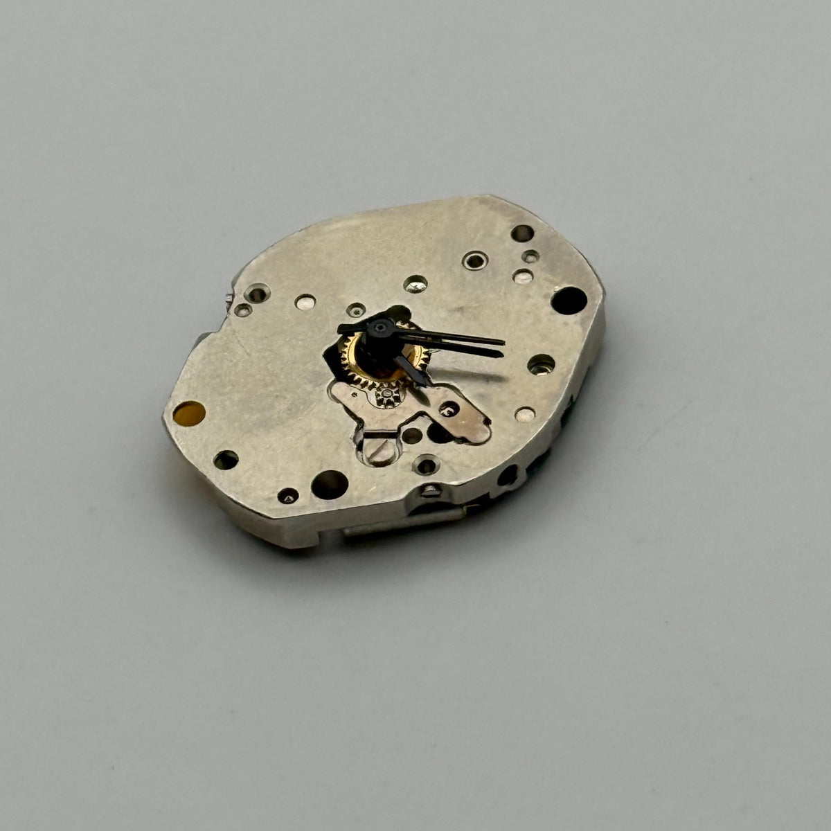 ETA 561.001 Watch Movement Running Quartz Swiss Parts Repair Spares 15.3mm