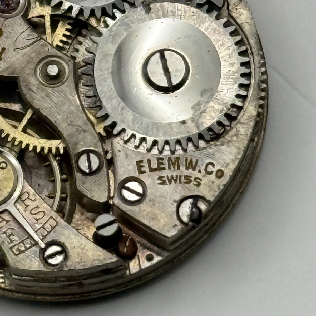 Schild Regula Cal. 71 Watch Movement 15 Jewels Swiss Elem W Co Parts 23.6mm