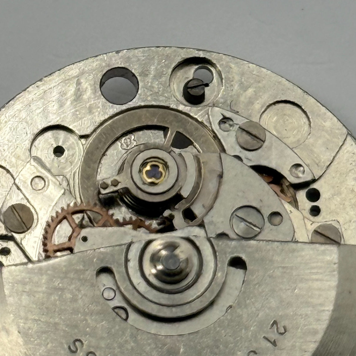EB 8135 Watch Movement - 21 Jewels Automatic For - For Parts / Repair - 25.9mm