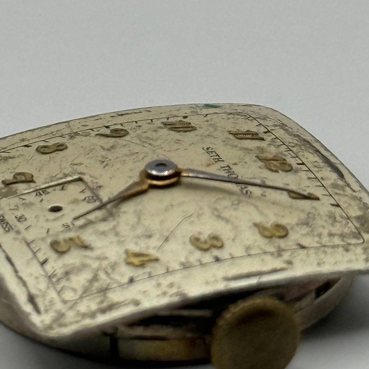 Seth Thomas 001 Watch Movement D247 Running RARE Manual Wind Parts 23.6mm