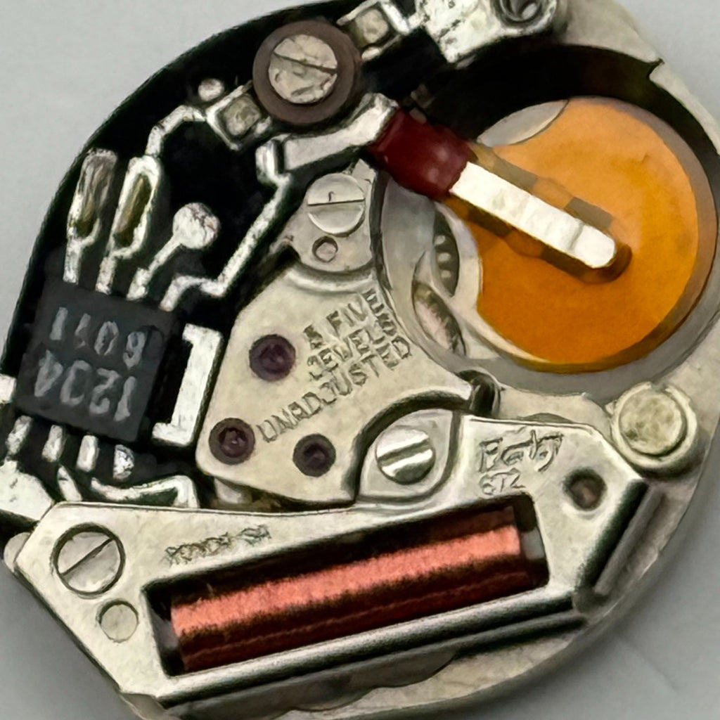 Harley Ronda 672 Watch Movement Quartz 5 Jewels Untested Parts Repair 15.3mm